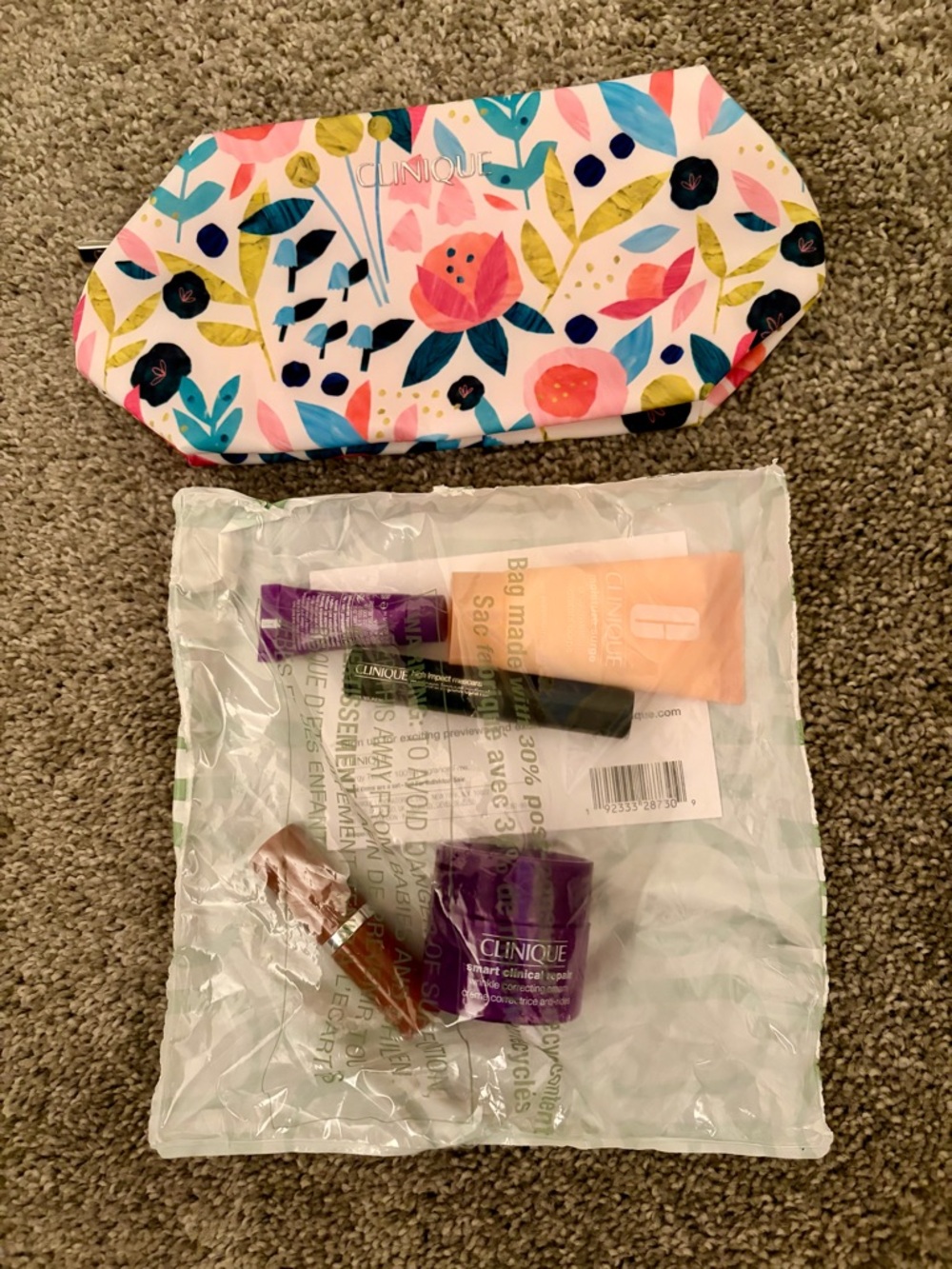 BRAND NEW! Clinique 6 Piece Gift Set Spring 2026 - Picture 2 of 4